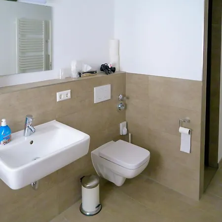 Luxury Mit 3 Schlafzimmer V2 Apartman