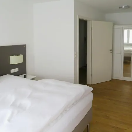 Luxury Mit 3 Schlafzimmer V2 Apartman *